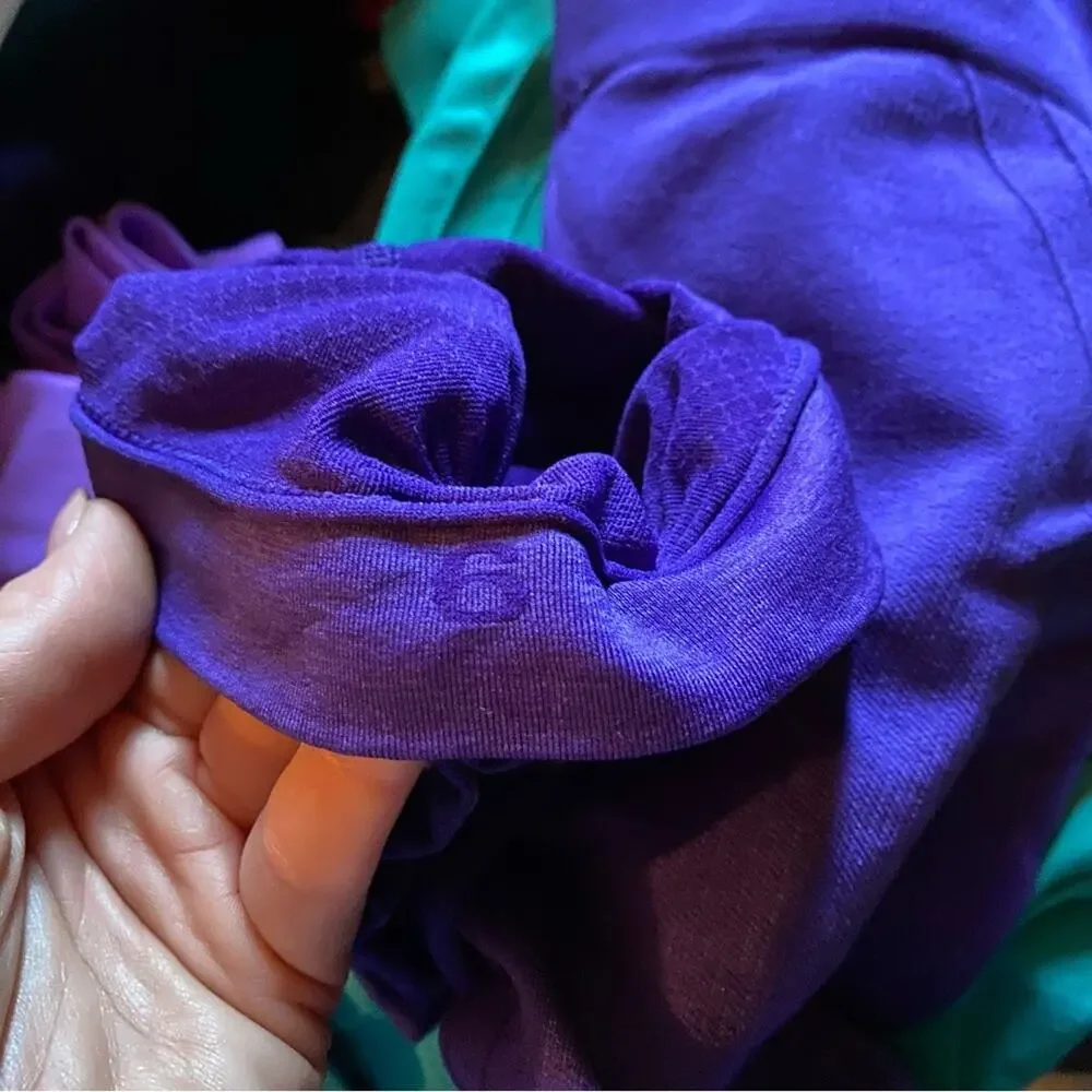 Lululemon In The Flow Crop II‎ Heathered Bruised Berry Purple Size 6 Yoga